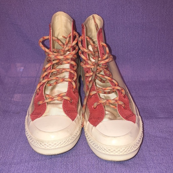 Used Converse Chuck Taylor All Star Women’s Size 8. Chuck 70 High Rhubarb Pie - Picture 3 of 13